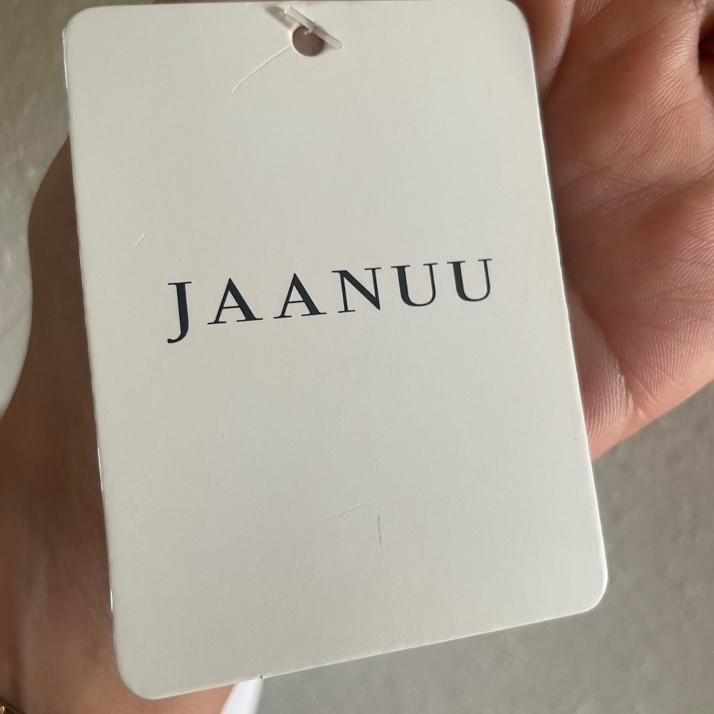 Jaanuu White Scrub Top with Slimming Pleats and Gold Side Zipper - Picture 7 of 11